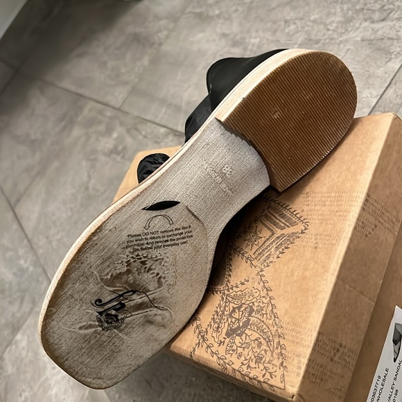 Free People Sun Valley Sandal - Picture 8 of 14